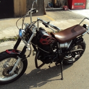 YAMAHA(ヤマハ)TW225